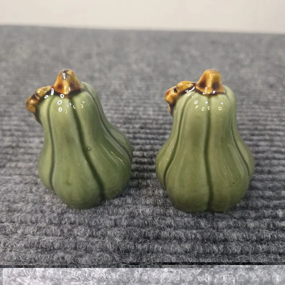 Unbranded these gourd
